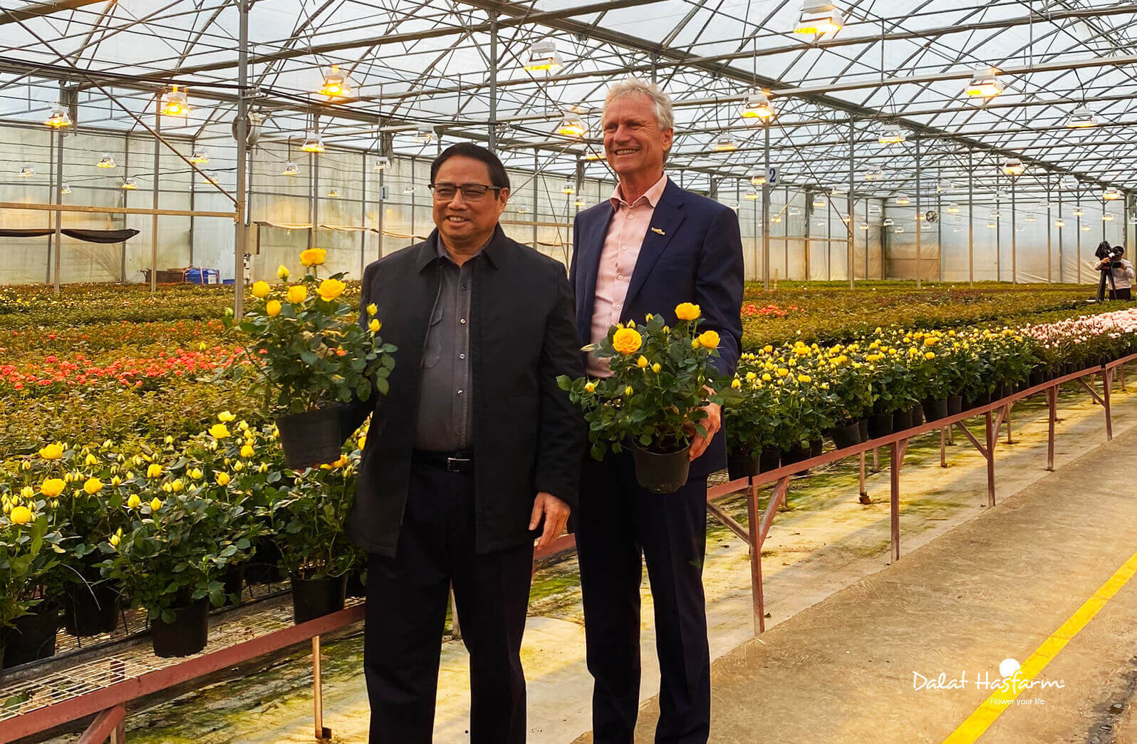 Thủ tướng Chính phủ Phạm Minh Chính ghé thăm Dalat Hasfarm tại Đà Lạt